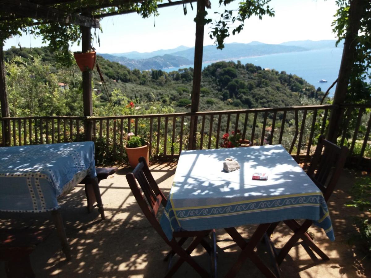 Trekking in paradise B&B Santa Margherita Ligure Bagian luar foto